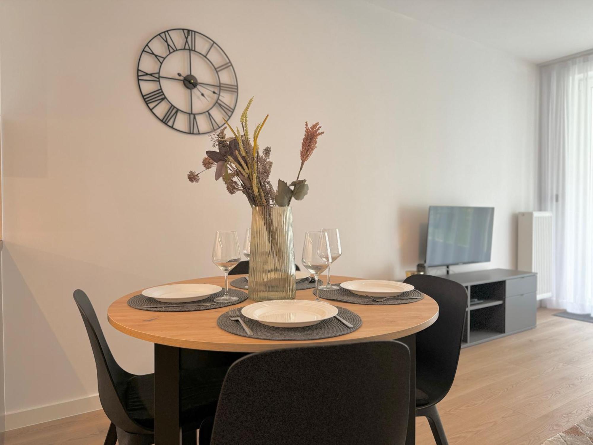 Apartamenty Florina Q4Apartments Леба Экстерьер фото